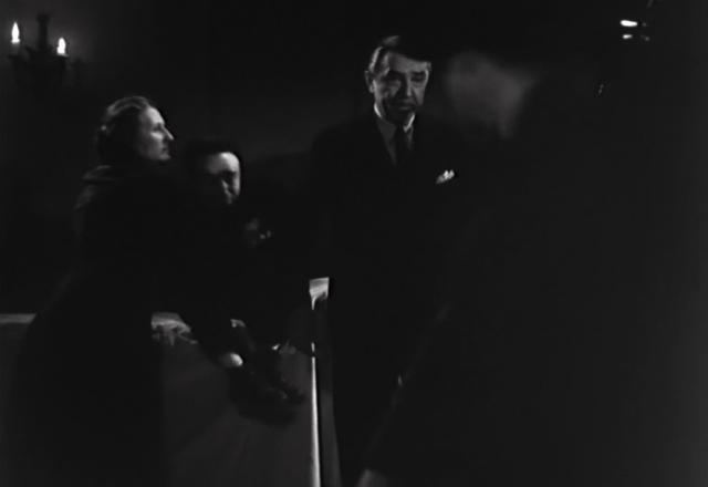 消失的尸身 The.Corpse.Vanishes.1942.1080p.BluRay.x264.DD2.0-FGT 5.14GB-1.png