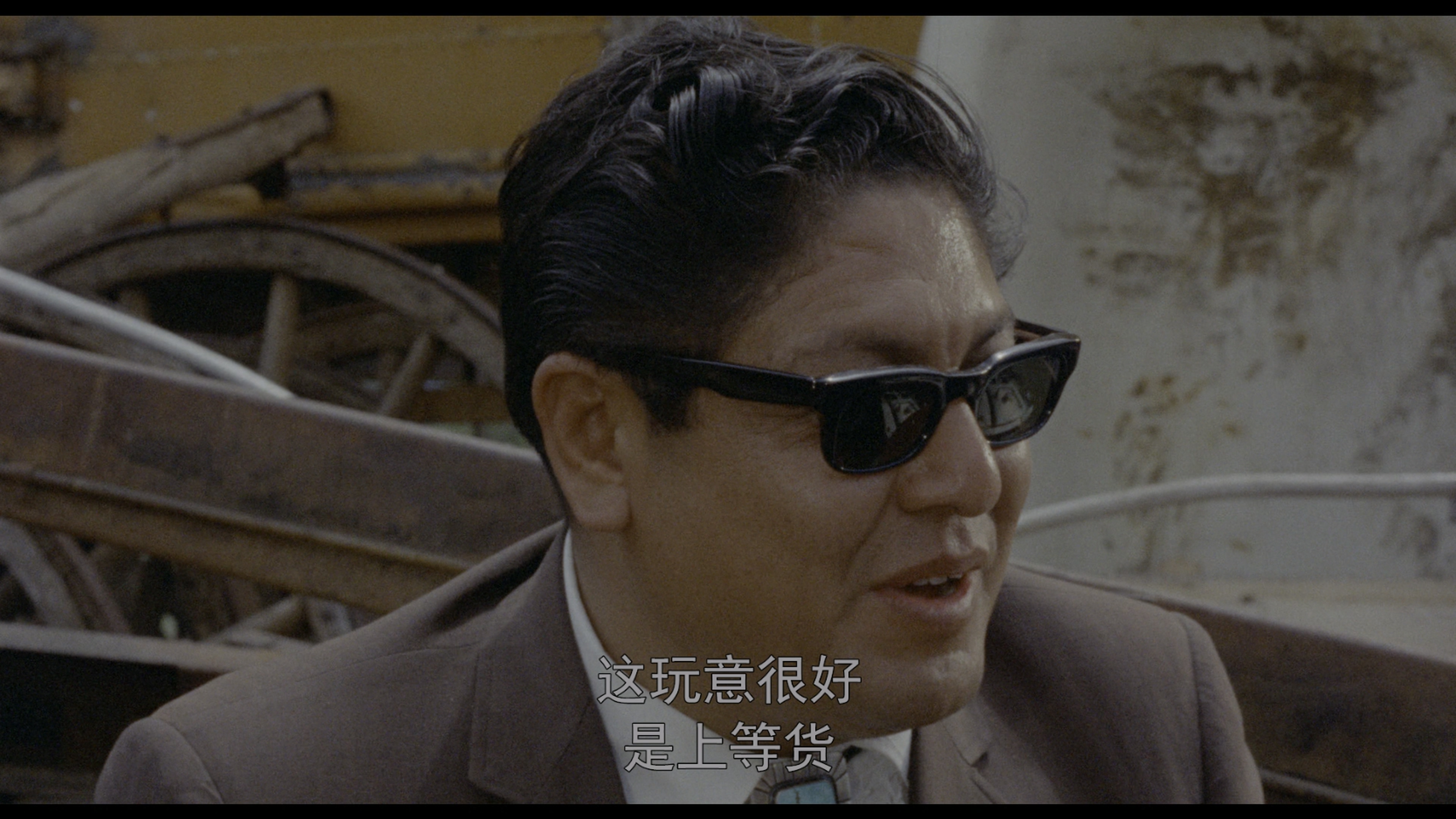 清闲骑士 [DIY官译简繁+双语字幕 五十周年数念版 4k UHD原盘中字].Easy.Rider.1969.2160p.UHD.CEE.Blu-ray.HEVC.DTS-HD.MA.5.1-TAG 52.90GB-7.jpg